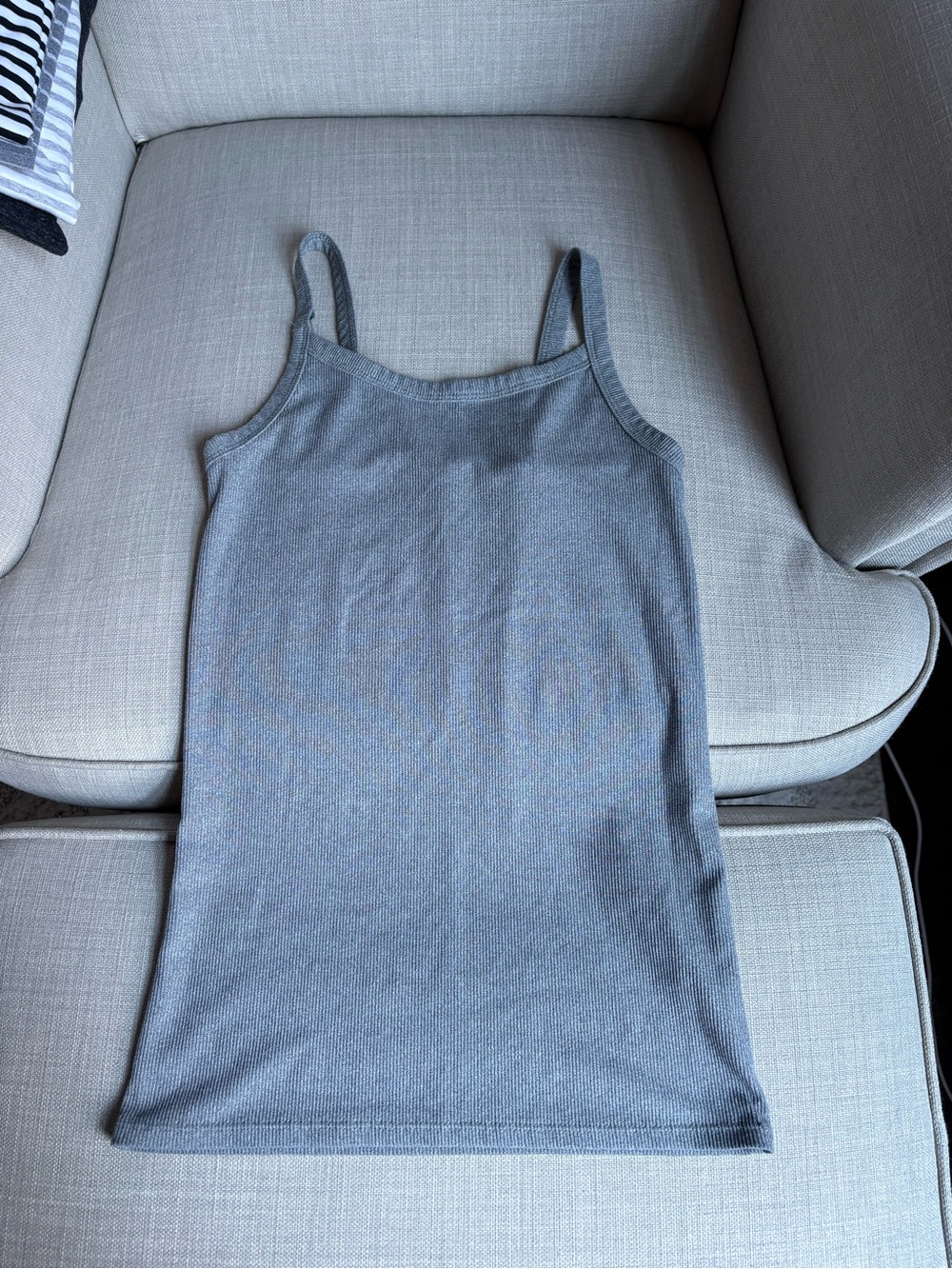 No Boundaries Ribbed Tank Tops Lot - Picture 3 of 4